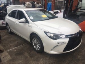 Toyota Camry AVV50