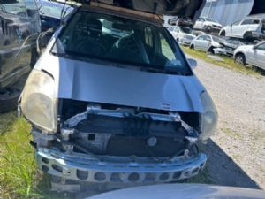 Toyota Vitz SCP90
