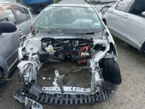 Toyota Aqua NHP10 2015-2017