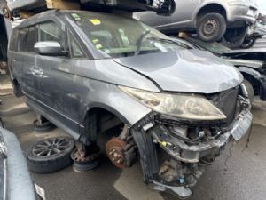 Honda Elysion RR1-RR6 2004-2013