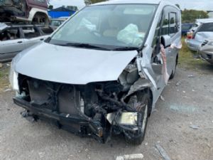 Nissan Serena C26 2010-2014