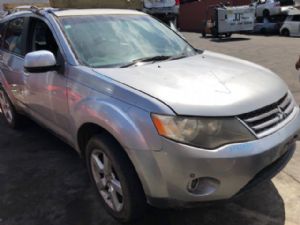 Mitsubishi Outlander CW5W 2006-2012