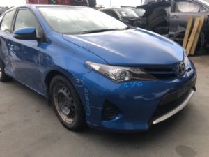 Toyota Corolla ZRE182