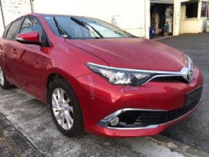 Toyota Corolla ZRE182