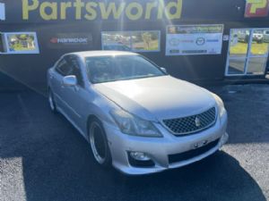 Toyota Crown GRS200 2008-2012