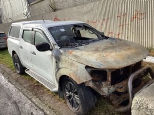 Nissan Navara D23 MNT 4WD 08/2015-2021