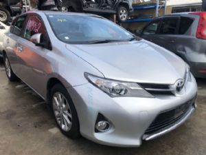 Toyota Corolla ZRE182