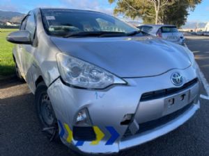 Toyota Aqua NHP10 2011-2015