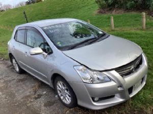 Toyota Blade AZE156