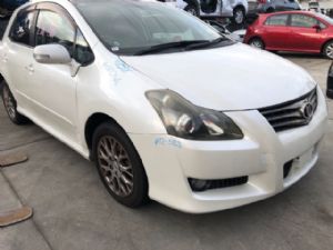 Toyota Blade AZE156