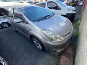 Toyota Wish ANE11