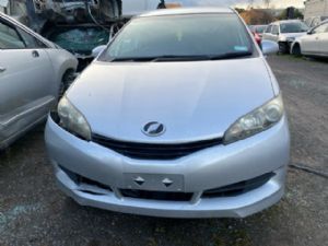 Toyota Wish ZGE20