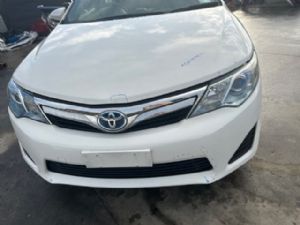 Toyota Camry AVV50