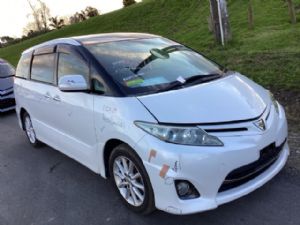 Toyota Estima ACR50