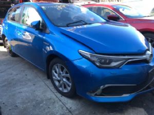 Toyota Corolla ZWE186