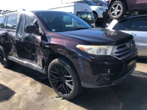 Toyota Highlander GSU45 2010-2013
