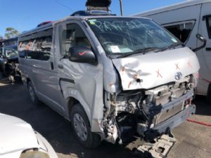 Toyota Hiace KDH200 03/05-09/06