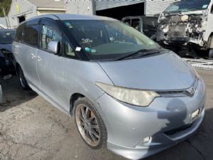 Toyota Estima ACR50