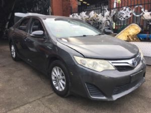 Toyota Camry AVV50