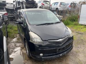 Toyota Ractis NCP100 2005-2010