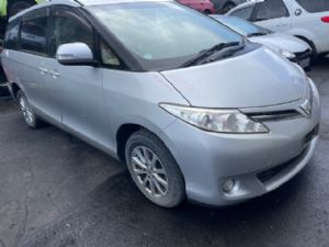 Toyota Estima ACR50