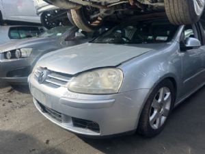 Volkswagen Golf Golf