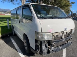 Toyota Hiace KDH206