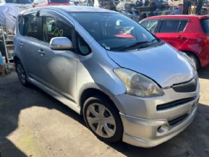 Toyota Ractis NCP100 2005-2010