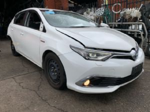 Toyota Corolla ZWE186