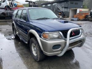 Mitsubishi Challenger K97W