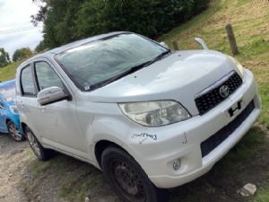 Toyota Rush J200 2006-2017