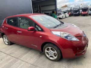 Nissan Leaf ZE0 2011-2016