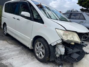 Nissan Serena C26 2010-2014