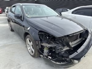 Volvo V60 2012-2015
