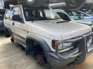 Isuzu Bighorn UBS69