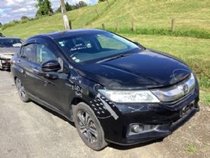 Honda Grace GM4