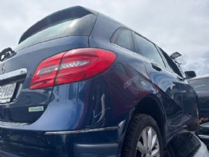 Mercedes-Benz B Class B180