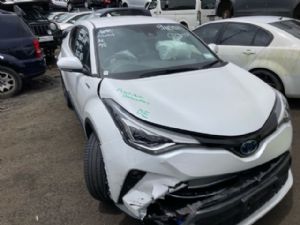 Toyota C-HR NGX10