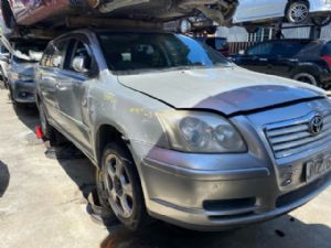 Toyota Avensis AZT250