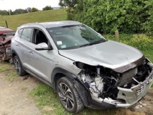 Hyundai Tucson J281/J381 2015-on