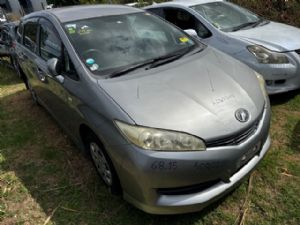 Toyota Wish ZGE20