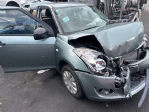 Suzuki Swift ZC72S 2010-2017