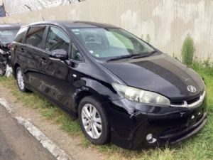 Toyota Wish ZGE20
