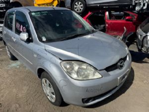 Mazda Demio DY 2002-2007