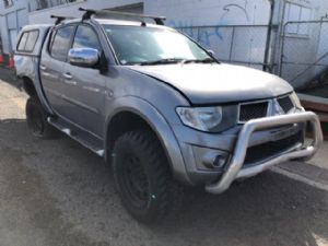 Mitsubishi L200/Triton KB4