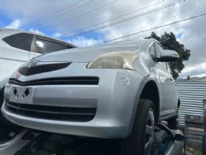 Toyota Ractis NCP100 2005-2010