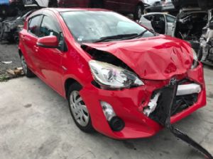 Toyota Aqua NHP10 2015-2017