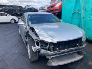 Toyota Crown AWS210 2015-2020