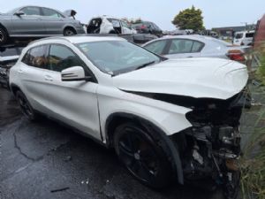 Mercedes-Benz GLA250 X156 2014-2016