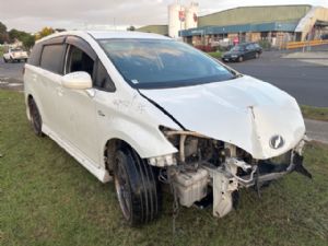 Toyota Wish ZGE20
